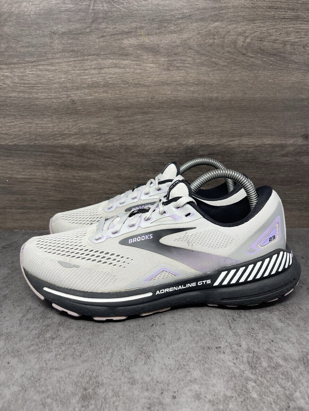 Brooks Adrenaline GTS 23 Womens Size 8.5 Support Running Shoes Grey Purple